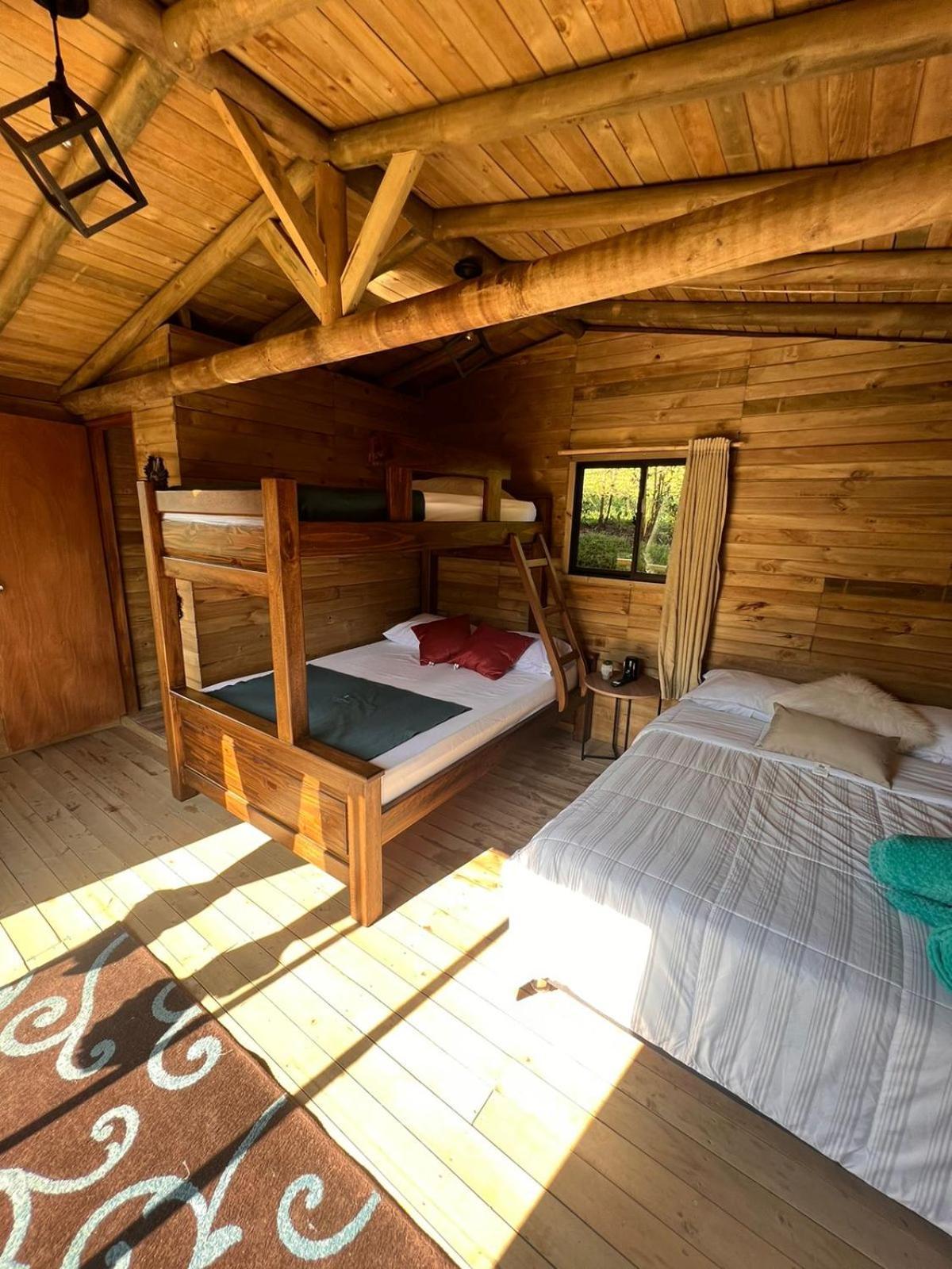 Cardinal Glamping Hotel Guatapé Exterior foto